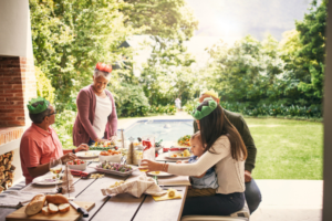 Christmas diner rule with family business